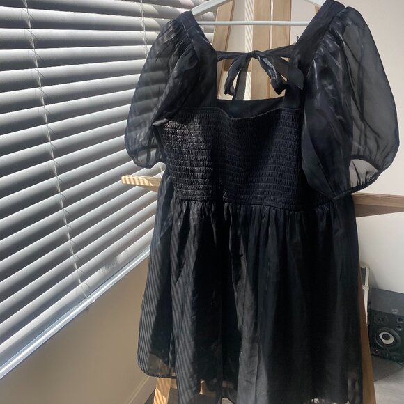 Raphaela Dress - Picture 3 of 5